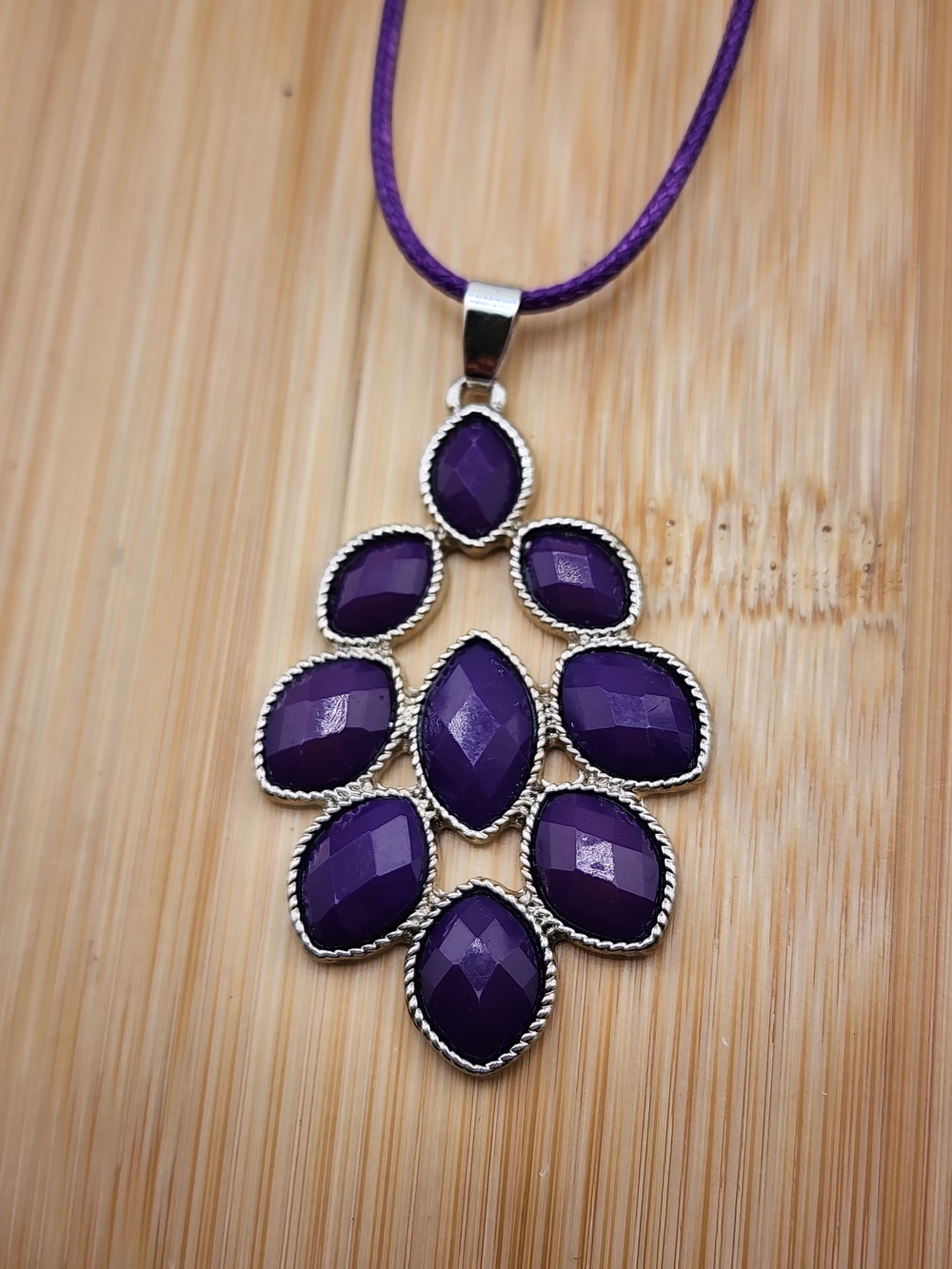 18in To 20in Adjustable Purple Acrylic Gem Cluster Pendant Necklace